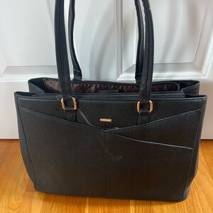 Black Large Purse with Zipper